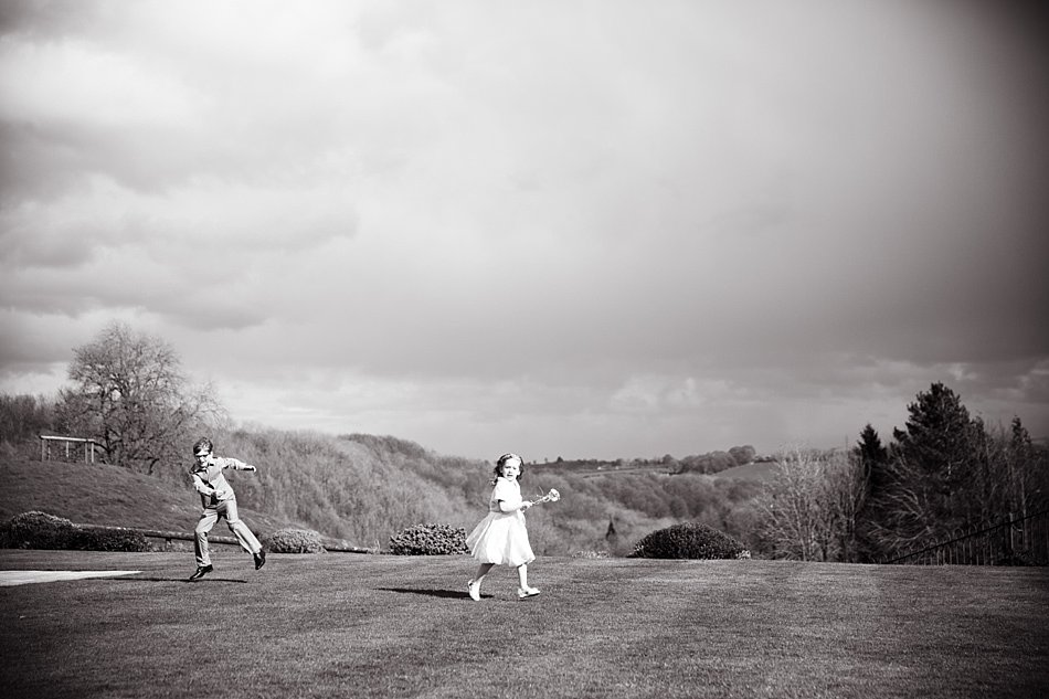 Kingscote Barn wedding photographers